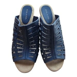 Solanz Wedges Paulette Size 9M Blue‎ Peep Toe Heel Sandal